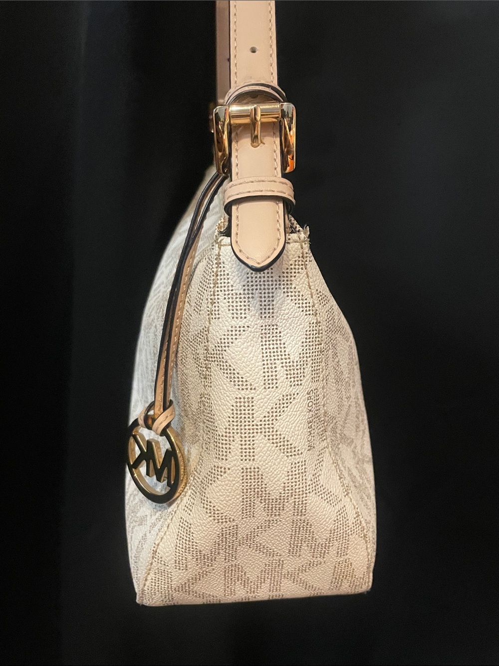 MICHAEL Michael Kors Beige Cream Monogram Shoulder Bag with Gold Charm - Picture 11 of 13